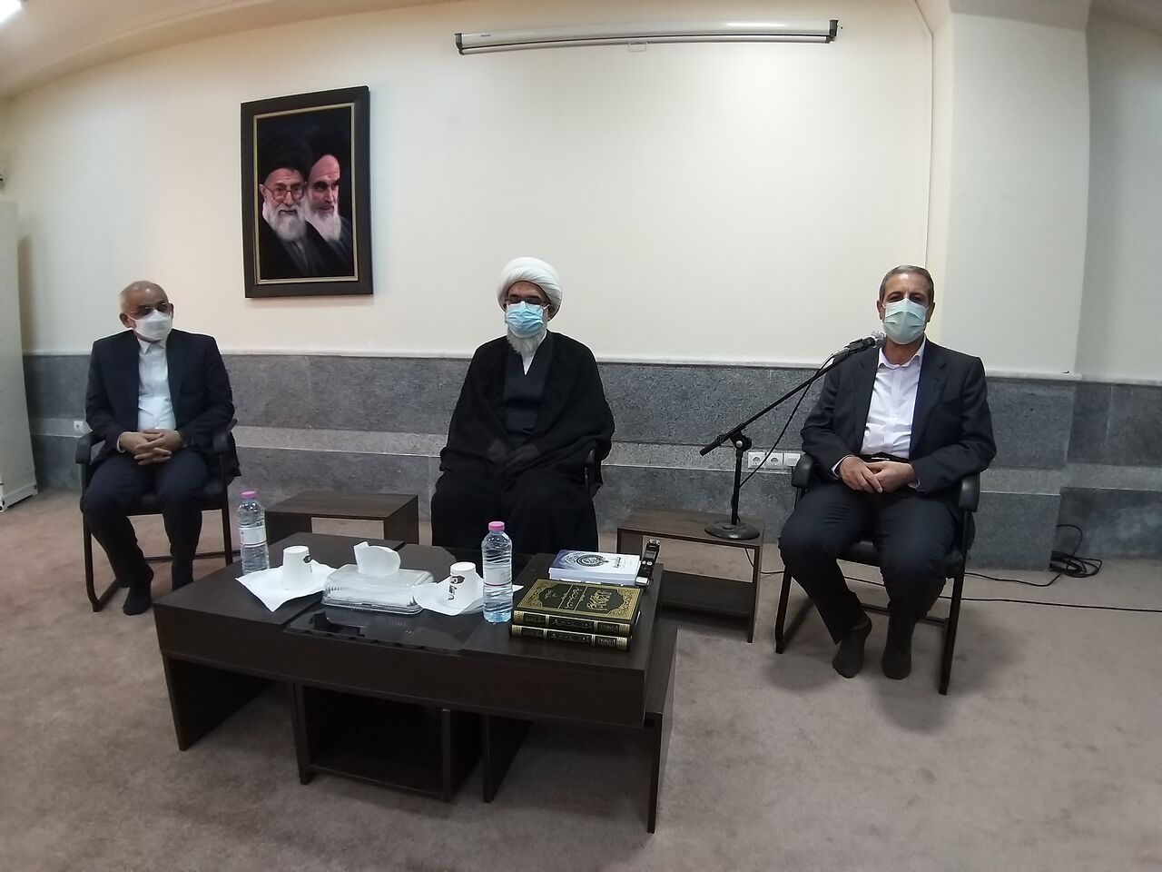 امام جمعه بوشهر: آموزش و پرورش نیازمند سند چشم‌انداز ۵۰ساله است

