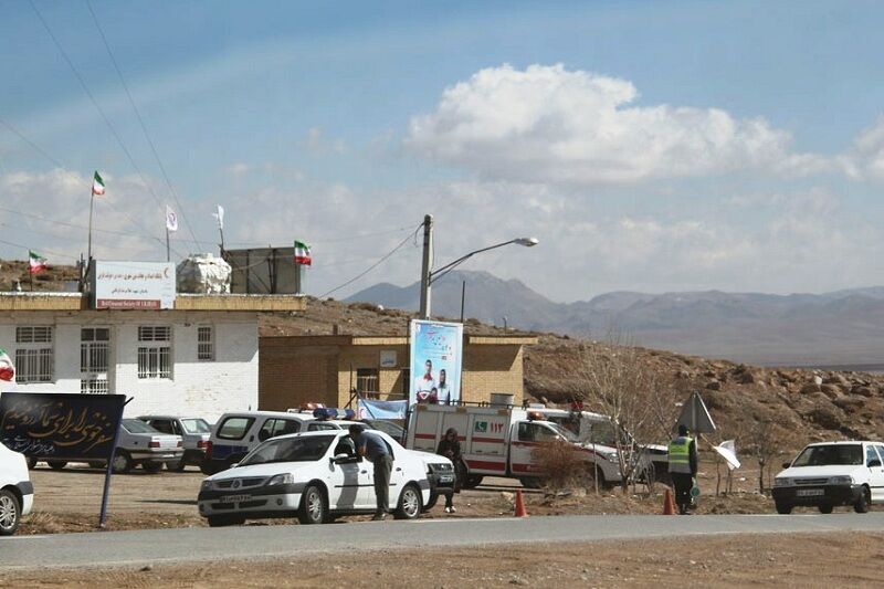 سمیرمی‌های ساکن دیگر شهرها به زادگاهشان سفر نکنند