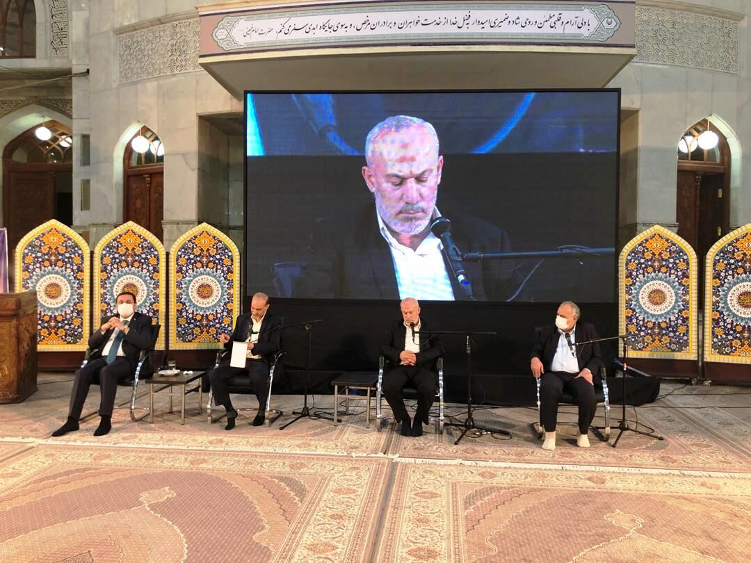 امام خمینی (ره) تنها فرد نزدیک به شخصیت انبیا در تاریخ معاصر است 