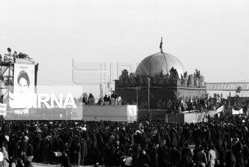 4 de junio: Aniversario del fallecimiento del fundador de la República Islámica de Irán, el Imam Jomeini