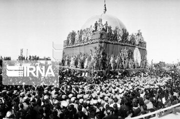 4 de junio: Aniversario del fallecimiento del fundador de la República Islámica de Irán, el Imam Jomeini