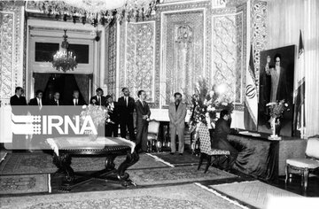 4 de junio: Aniversario del fallecimiento del fundador de la República Islámica de Irán, el Imam Jomeini