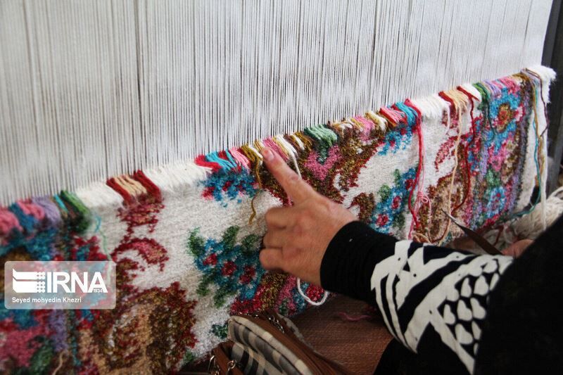 ۷۰۰ کارگاه صنایع دستی در کرمان فعالیت دارد