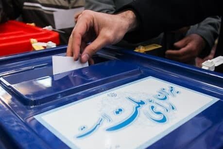 فرماندار زیرکوه: اولویت با برپایی شعب اخذ رای در فضای باز است