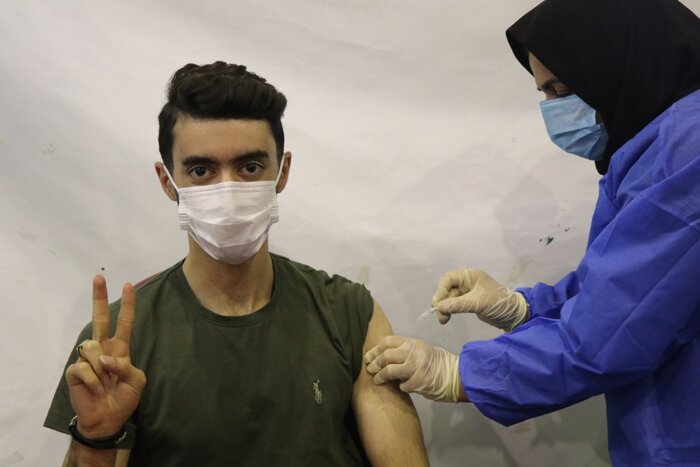 دانشگاه علوم پزشکی اصفهان رتبه نخست تزریق واکسن کرونا را دارد