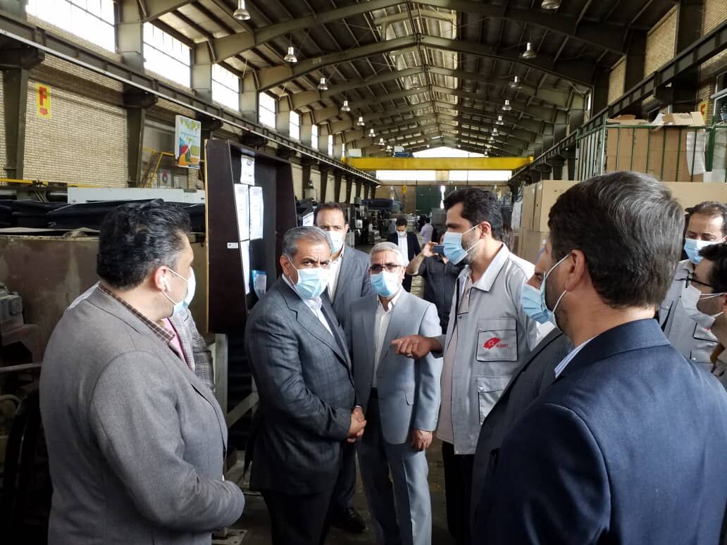 استاندار قزوین از چند واحد تولیدی و صنعتی در شهرستان البرز بازدید کرد