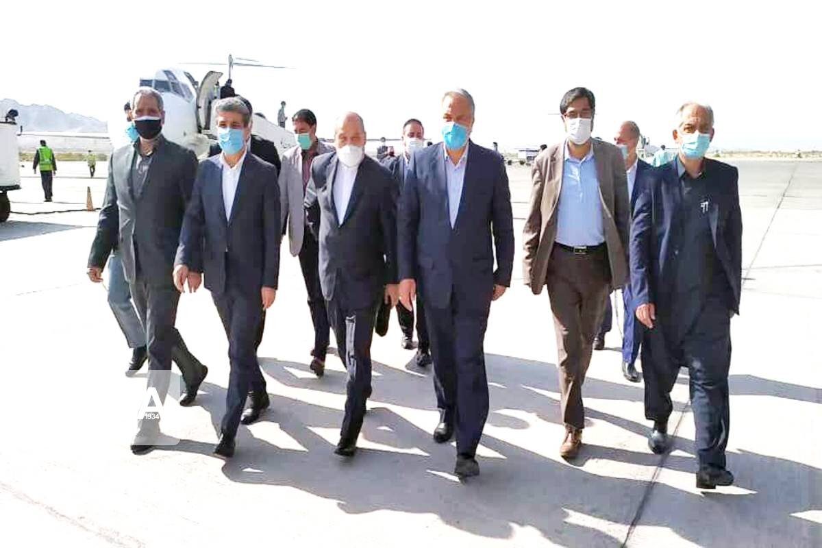 دبیر شورای‌عالی مناطق آزاد کشور وارد زاهدان شد