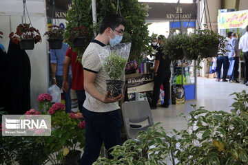 Le 15ème salon spécialisé des fleurs et des plantes à Tabriz