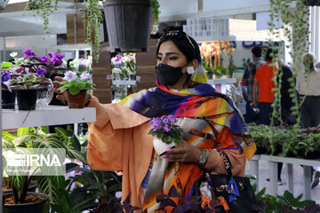 Le 15ème salon spécialisé des fleurs et des plantes à Tabriz