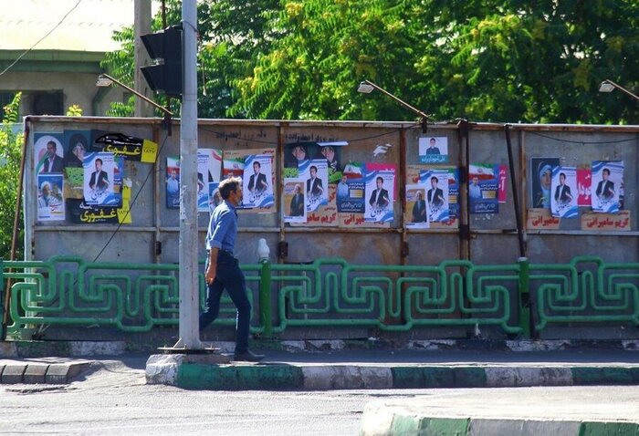 انتخابات ۱۴۰۰؛ از رقص محلی در ستادها تا اجاره بالابر و خودرو حمل مرغ