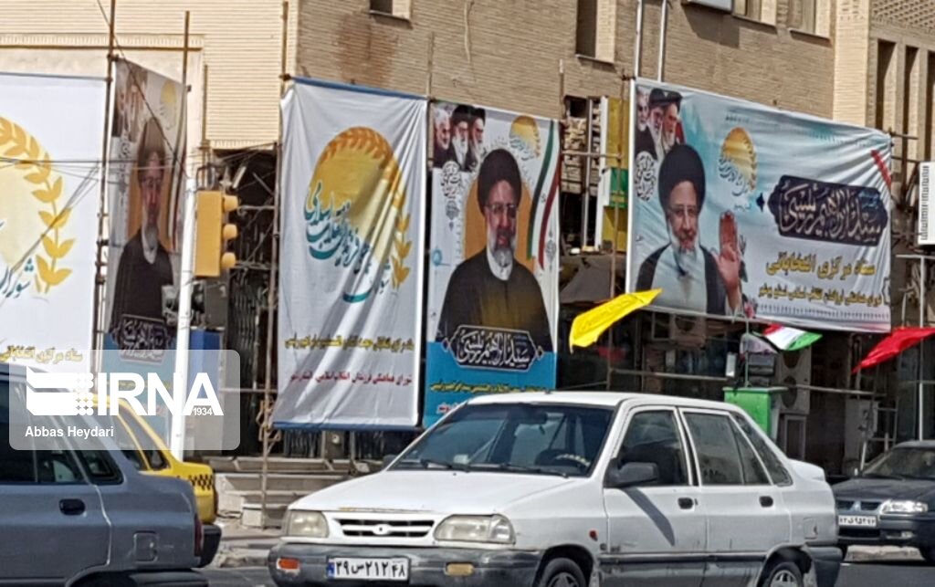 تبلیغات غیرقانونی نامزدهای انتخاباتی در تاکستان امحا می‌شود