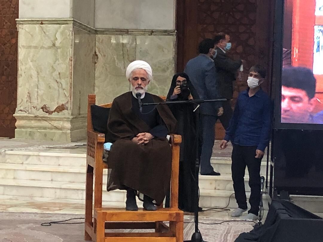 مرحوم محتشمی پور همواره در مسیر آرمان های امام (ره) ثابت قدم بود