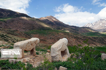 stone lion