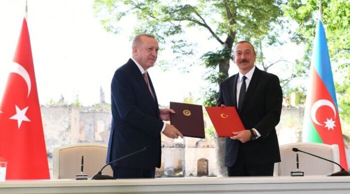 روسای جمهوری آذربایجان و ترکیه بیانیه مشترک امضا کردند