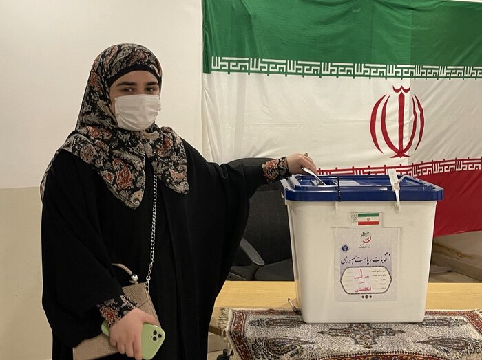 حضور پررنگ جوانان از ویژگی انتخابات ریاست‌جمهوری ایران در اروپا