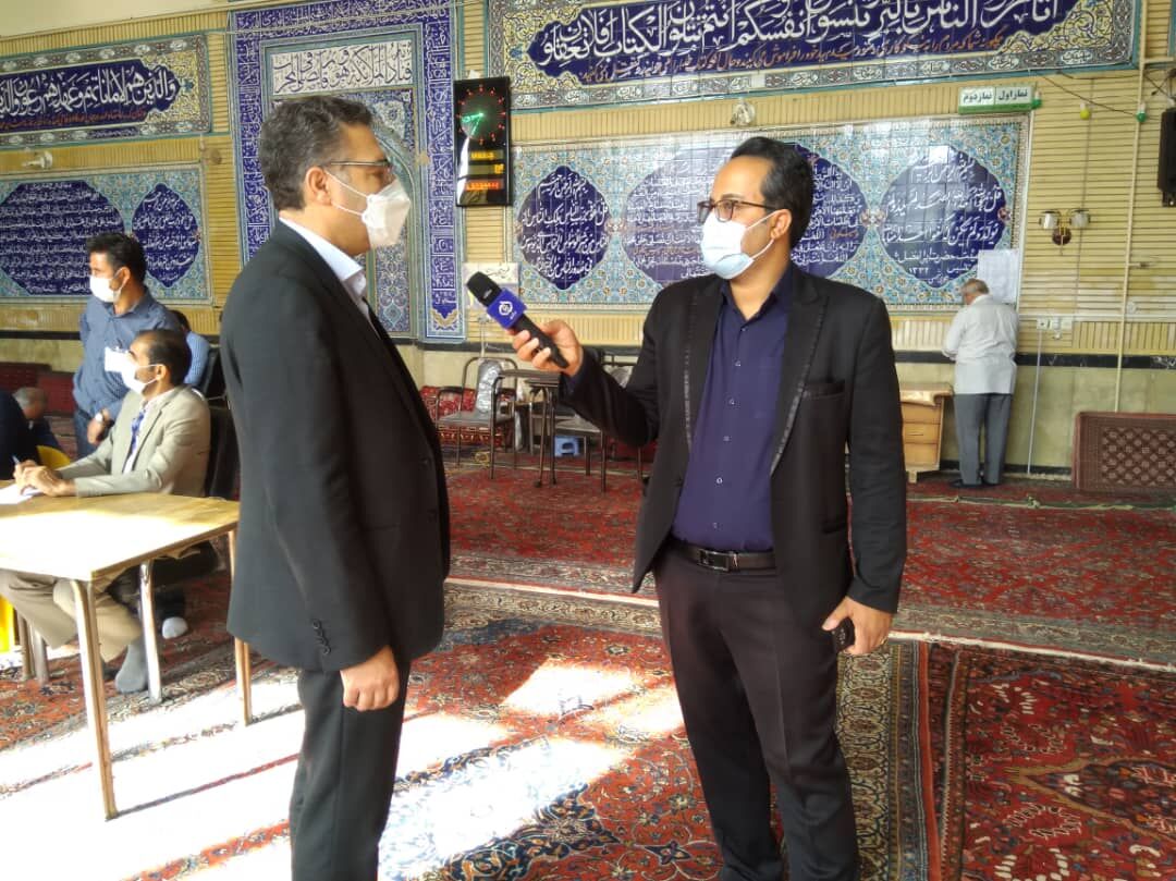 فرماندار خمین: حضور مردم در انتخابات دشمنان را دلسرد می‌کند