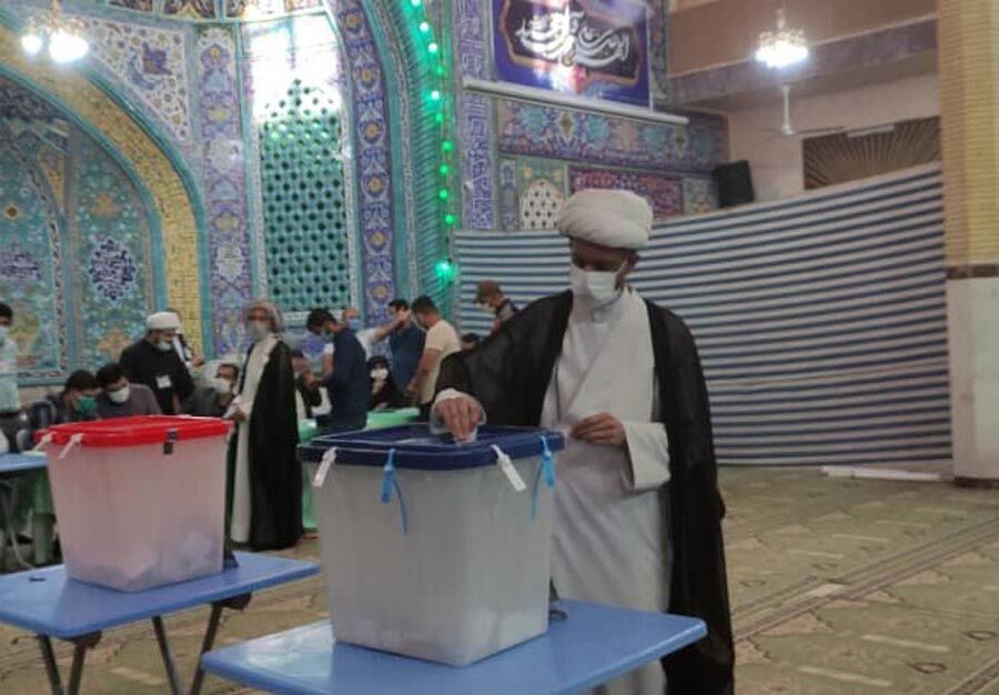 امام جمعه خرمشهر:شرکت در انتخابات نشانه ولایت‌مداری است