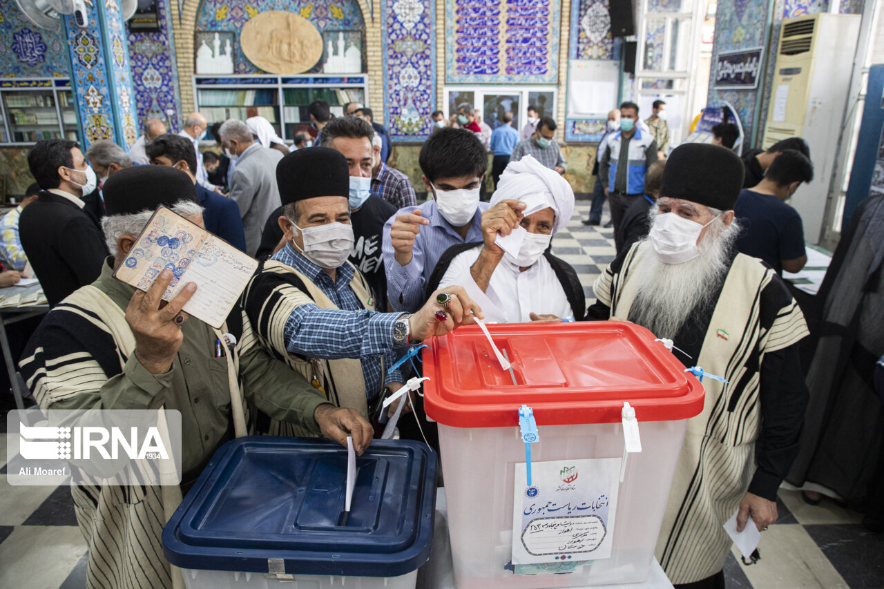 حضور در انتخابات یکی از شاخص‌های تجلی جمهوریت نظام است
