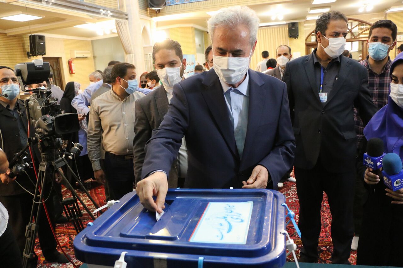 استاندار آذربایجان شرقی: قهر با صندوق‌های رای راه حل مشکلات کشور نیست