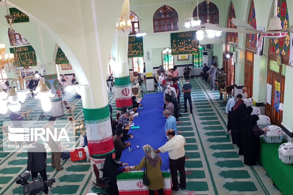 امام جمعه کنگان: مردم ایران پیروز انتخابات هستند