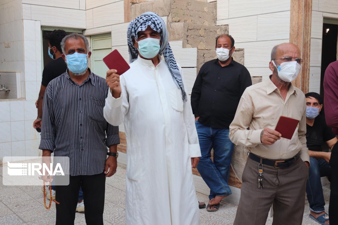 فرماندار:مشارکت مردم آبادان در انتخابات از ۴۰ درصد فراتر رفت