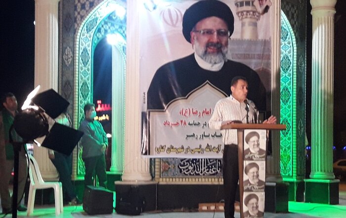 امام جمعه گناوه: حضور مردم در انتخابات انقلاب را بیمه کرد 