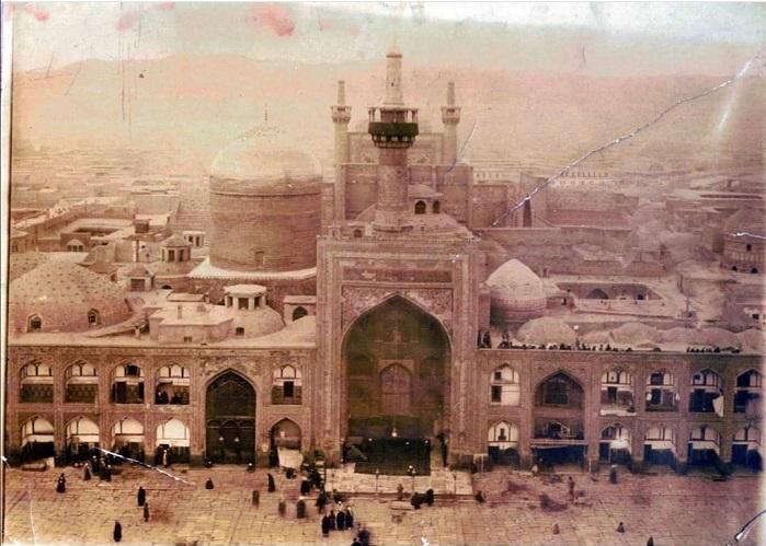 شرح آداب احترام به امام رضا (ع) در سفرنامه سیاح آلمانی عصر صفوی