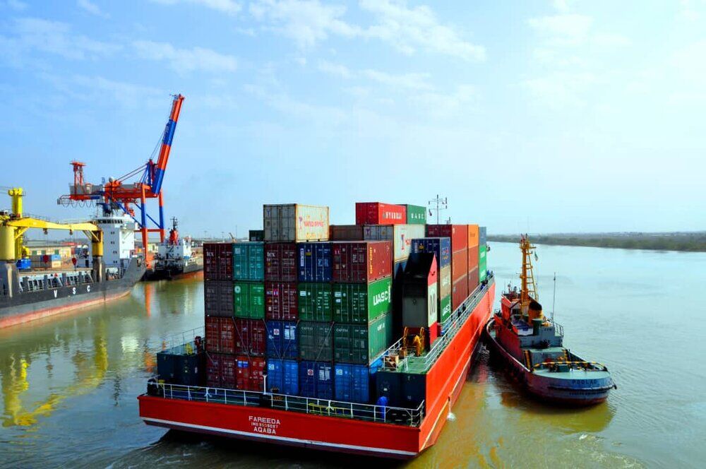 رشد ۲۱ درصدی واردات کالا در بندر خرمشهر
