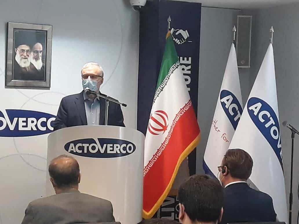 دکتر نمکی: پیشرفت تولید واکسن طی یکسال گذشته معادل ۲۰ سال است