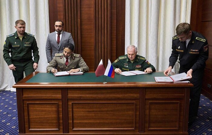 قطر و روسیه توافق نامه نظامی امضا کردند