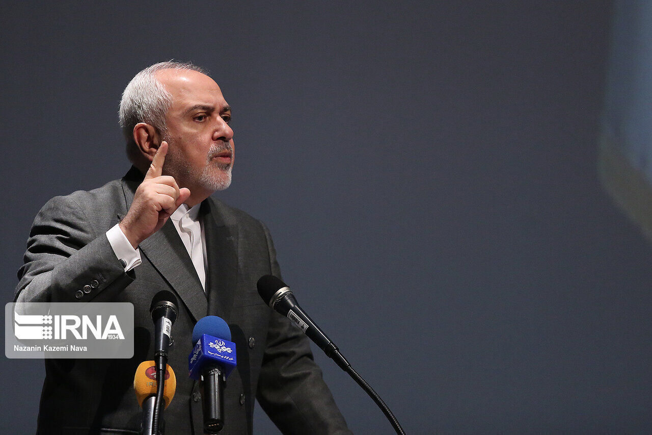 Zarif: Sardasht, símbolo de la masacre con armas químicas contra civiles