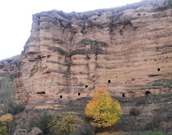 غارهای دستکند بینه‌لر مشگین‌شهر به بخش خصوصی واگذار می‌شود