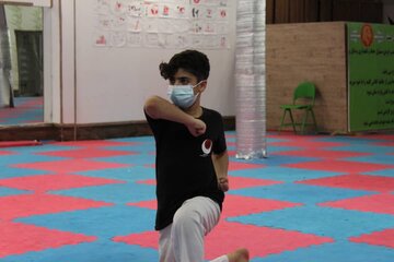 کاراته کاهای بندرعباس ۱۸ نشان مسابقه مجازی بین المللی کاراته کسب کردند