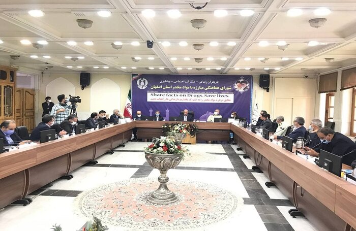 استاندار اصفهان: حرفه آموزی معتادان باید جدی گرفته شود