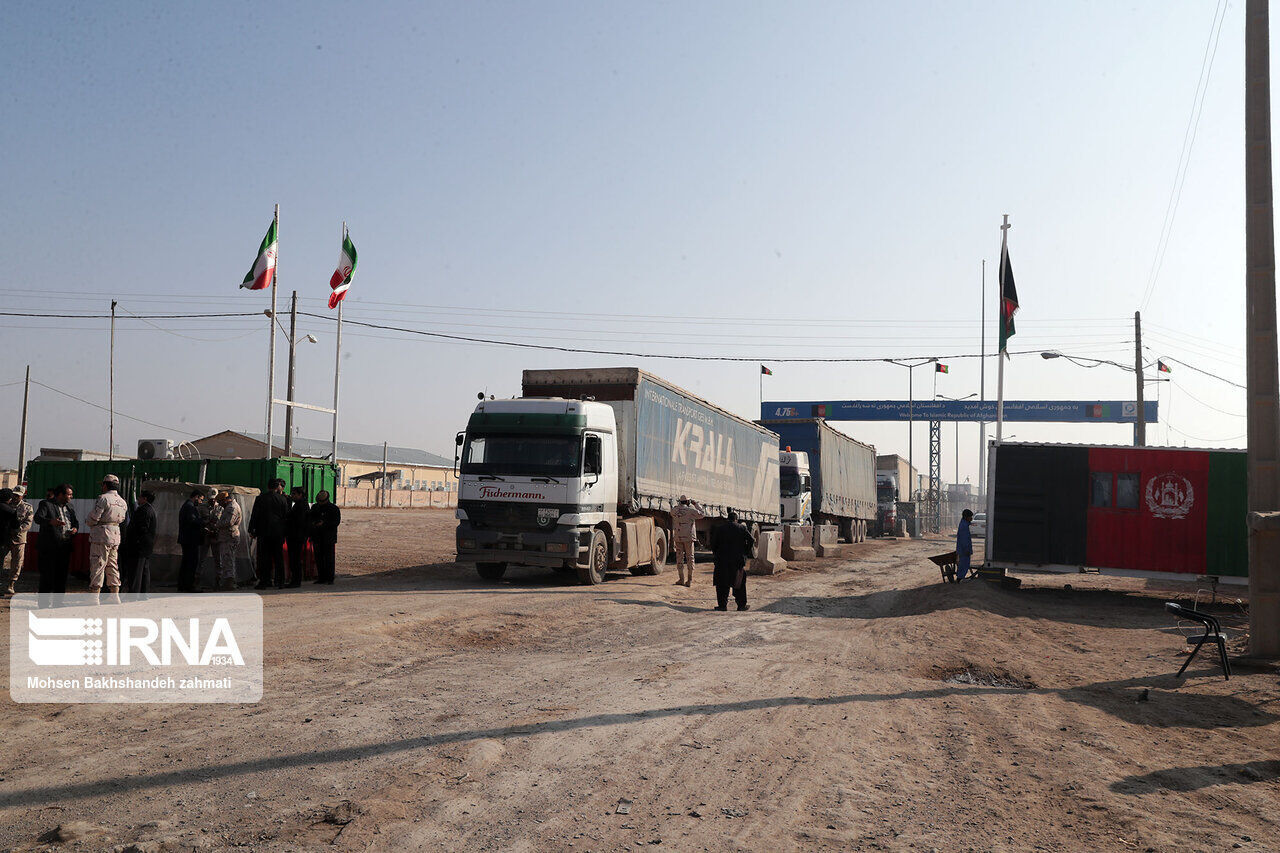 ایران اور افغاستان کے صوبے ہرات کے درمیان تجارتی آمد ورفت مکمل سیکورٹی میں ہے