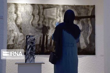 Drawing exhibition in Iran's Kish Island