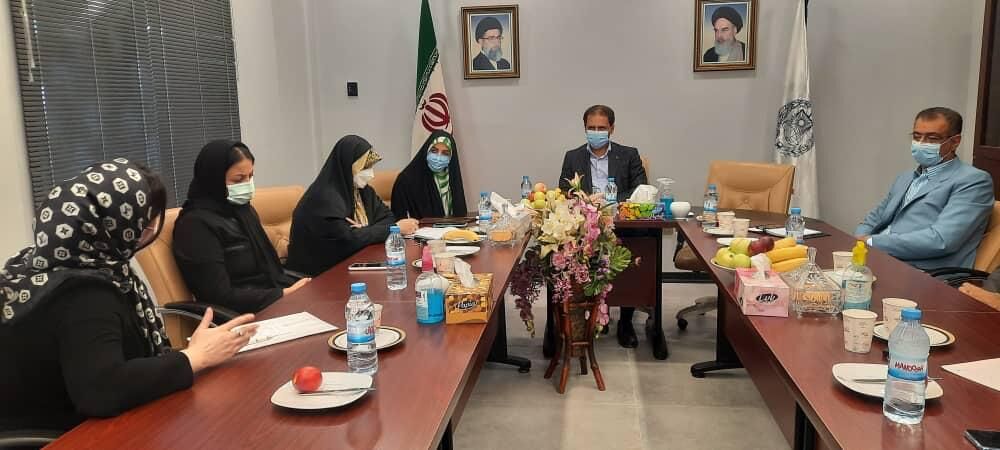 زنان و کودکان آسیب دیده باید خدمات رایگان حقوقی دریافت کنند