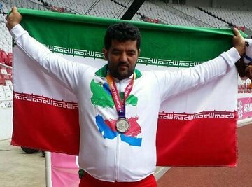 L’athlète iranien, originaire du Golestan, est devenu le porte-drapeau de la caravane iranienne aux Jeux paralympiques de Tokyo