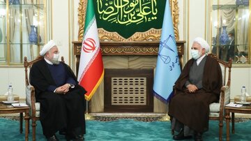 دکتر روحانی با رئیس جدید قوه قضائیه دیدار کرد