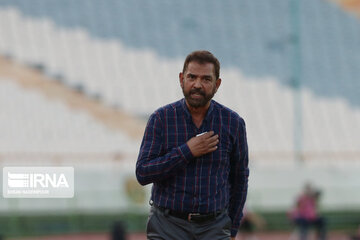 Esteghlal F.C vs Tractor in Iran Pro League