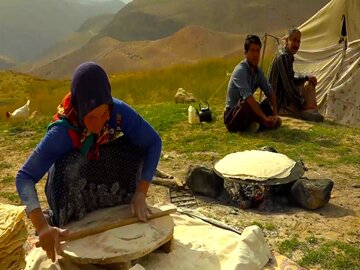 La vida de los nómadas bajtiaríes en el suroeste de Irán