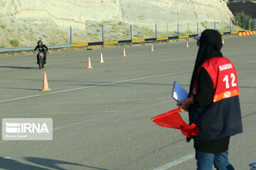 Competiciones de motociclismo femenino en Azerbaiyán Oriental