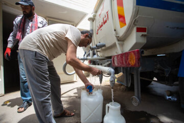 آبرسانی اضطراری در شهر اصفهان