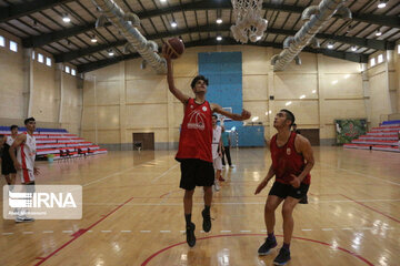 Le camp d’entraînement de l’équipe de Basketball Ados d’Iran