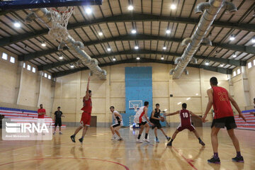 Le camp d’entraînement de l’équipe de Basketball Ados d’Iran