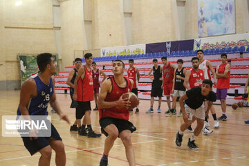 Le camp d’entraînement de l’équipe de Basketball Ados d’Iran