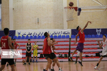 Le camp d’entraînement de l’équipe de Basketball Ados d’Iran