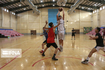 Le camp d’entraînement de l’équipe de Basketball Ados d’Iran