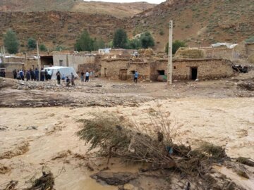 سیل شدید در روستای آقدره تکاب