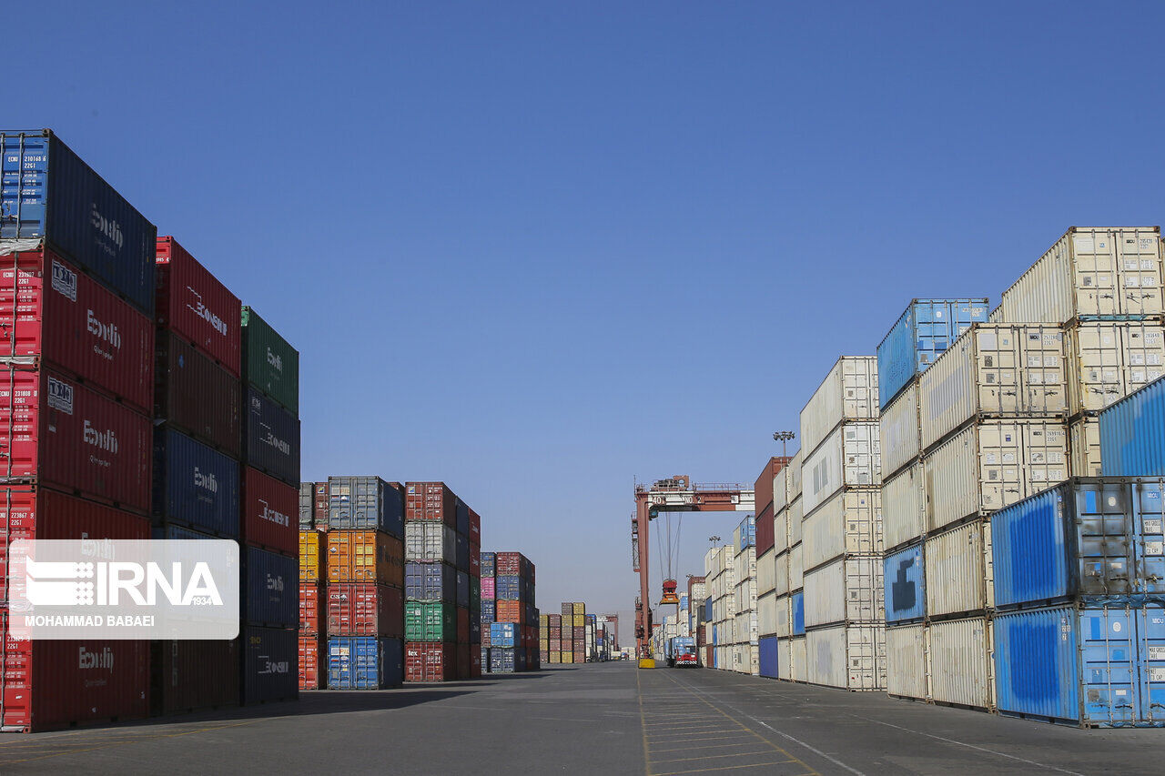 Yılın ilk üç ayında İran'ın en çok ihracat yaptığı ilk beş ülkenin toplam ihracattaki payı %74 oldu